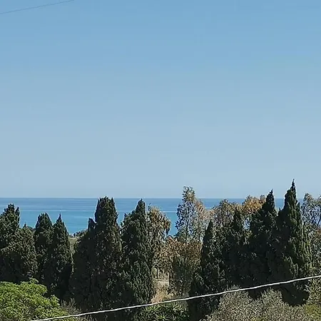 Feriehus Casa A 500metri Dal Mare Con Bellissima Vista Tertenìa