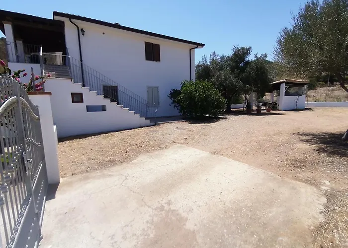 Casa A 500metri Dal Mare Con Bellissima Vista Tertenìa